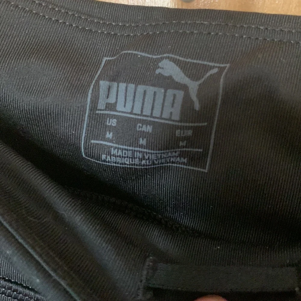 2/$30❤️ PUMA - Drycell Fitness Leggings - Picture 5 of 8